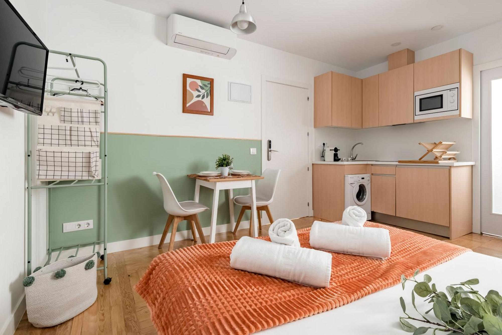 Charming Sol Studios Madrid Luaran gambar