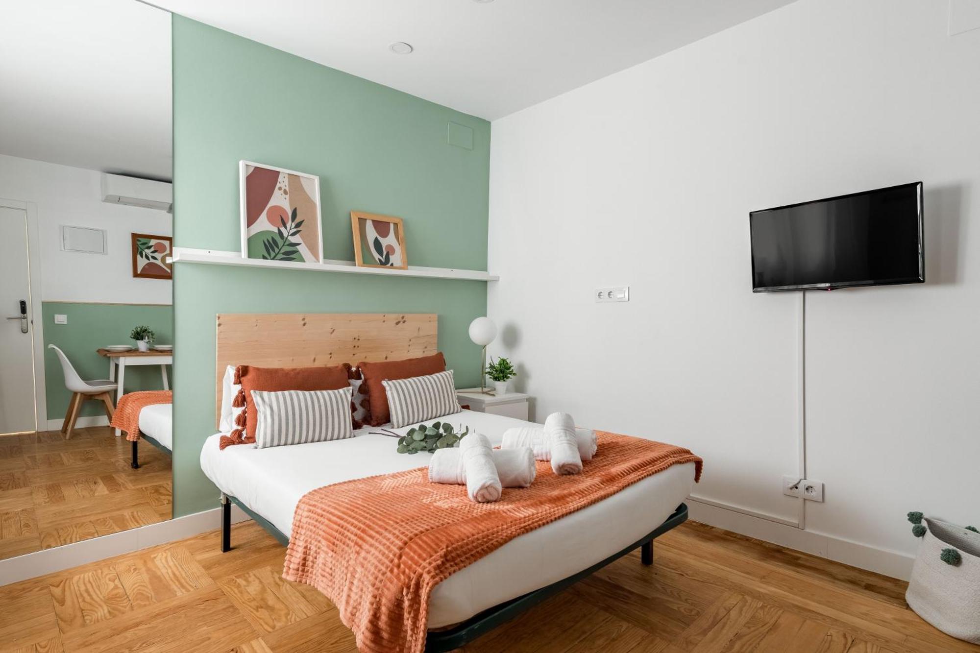 Charming Sol Studios Madrid Luaran gambar