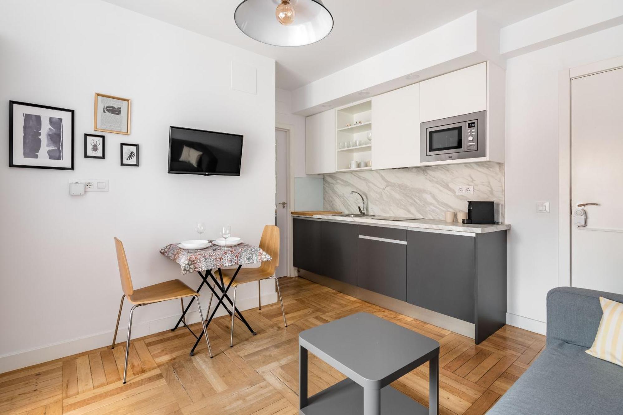 Charming Sol Studios Madrid Luaran gambar