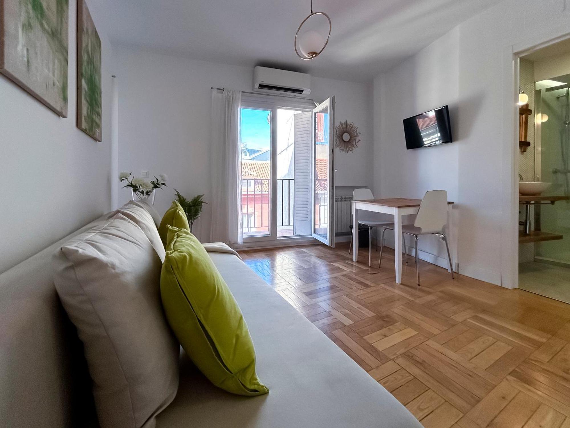 Charming Sol Studios Madrid Luaran gambar